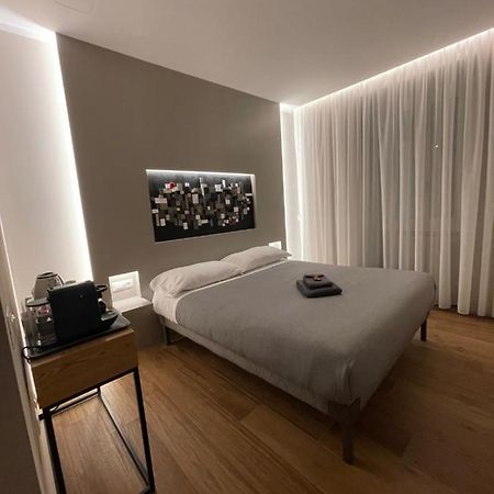 Hotel Lucrino 45 By Ale à Rome Extérieur photo