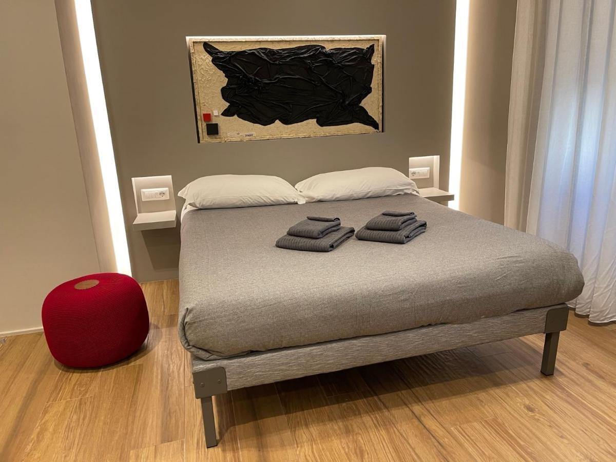 Hotel Lucrino 45 By Ale à Rome Extérieur photo