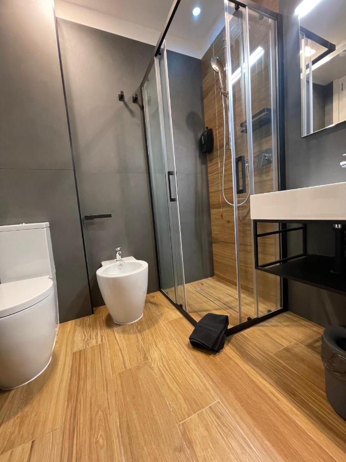 Hotel Lucrino 45 By Ale à Rome Extérieur photo