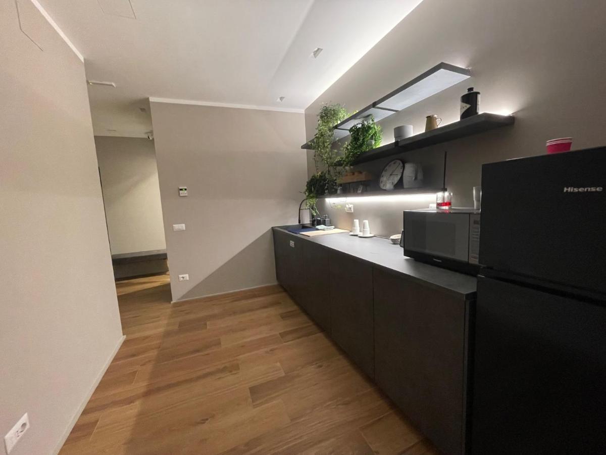 Hotel Lucrino 45 By Ale à Rome Extérieur photo